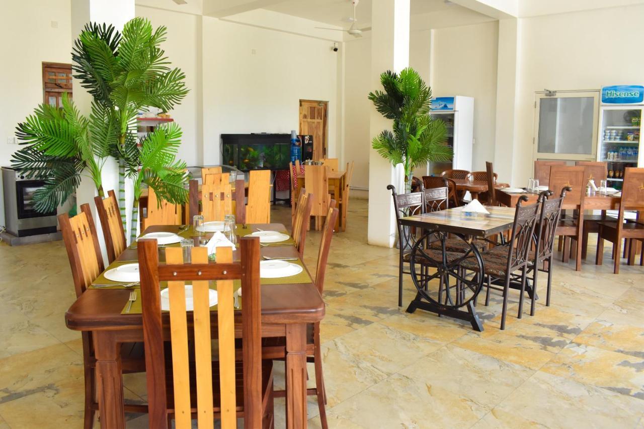 Mallika Resort 亭可马里 外观 照片